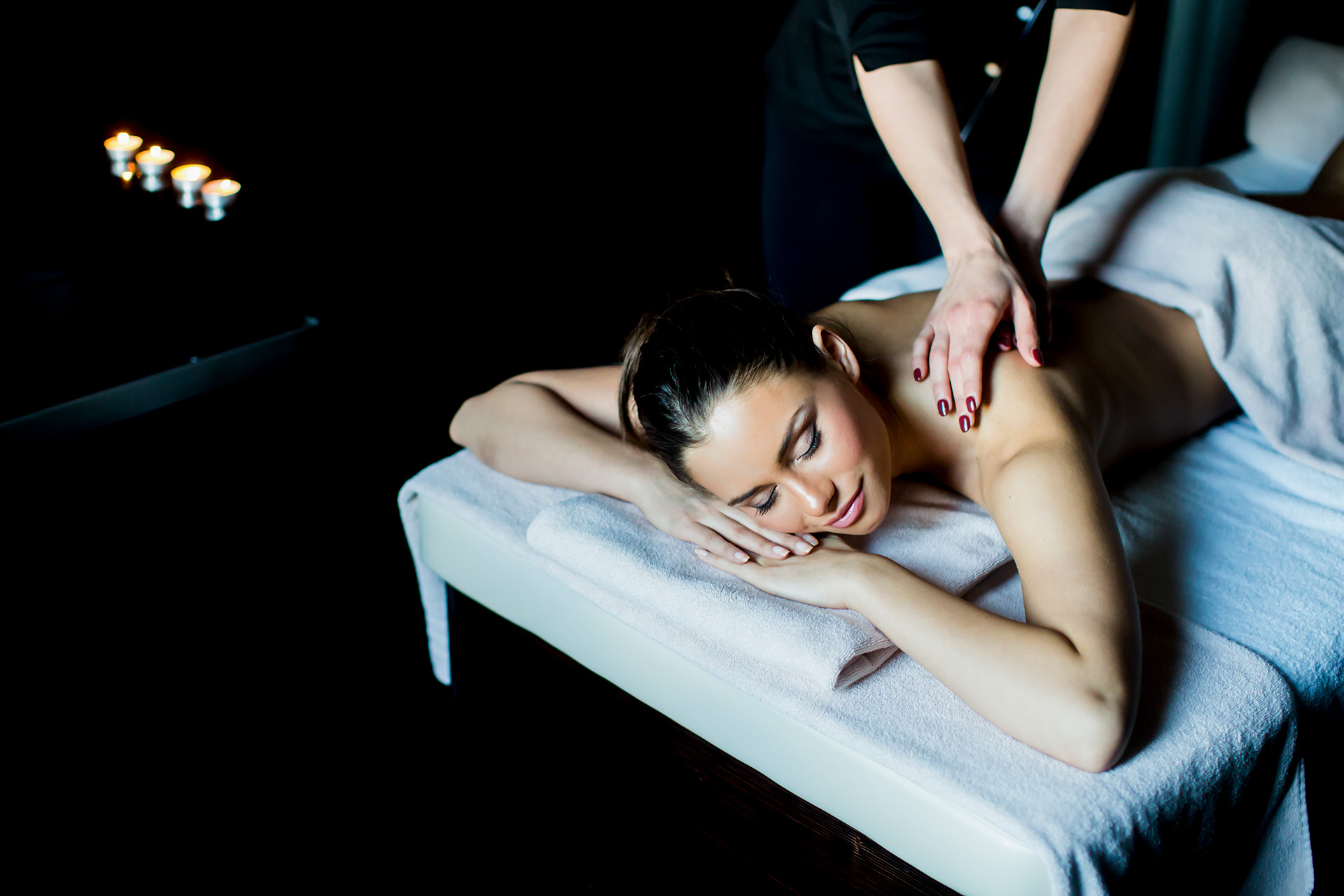 X_young-woman-having-a-massage-2025-02-21-05-05-24-utc